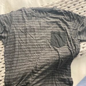 Hurley pocket tee large